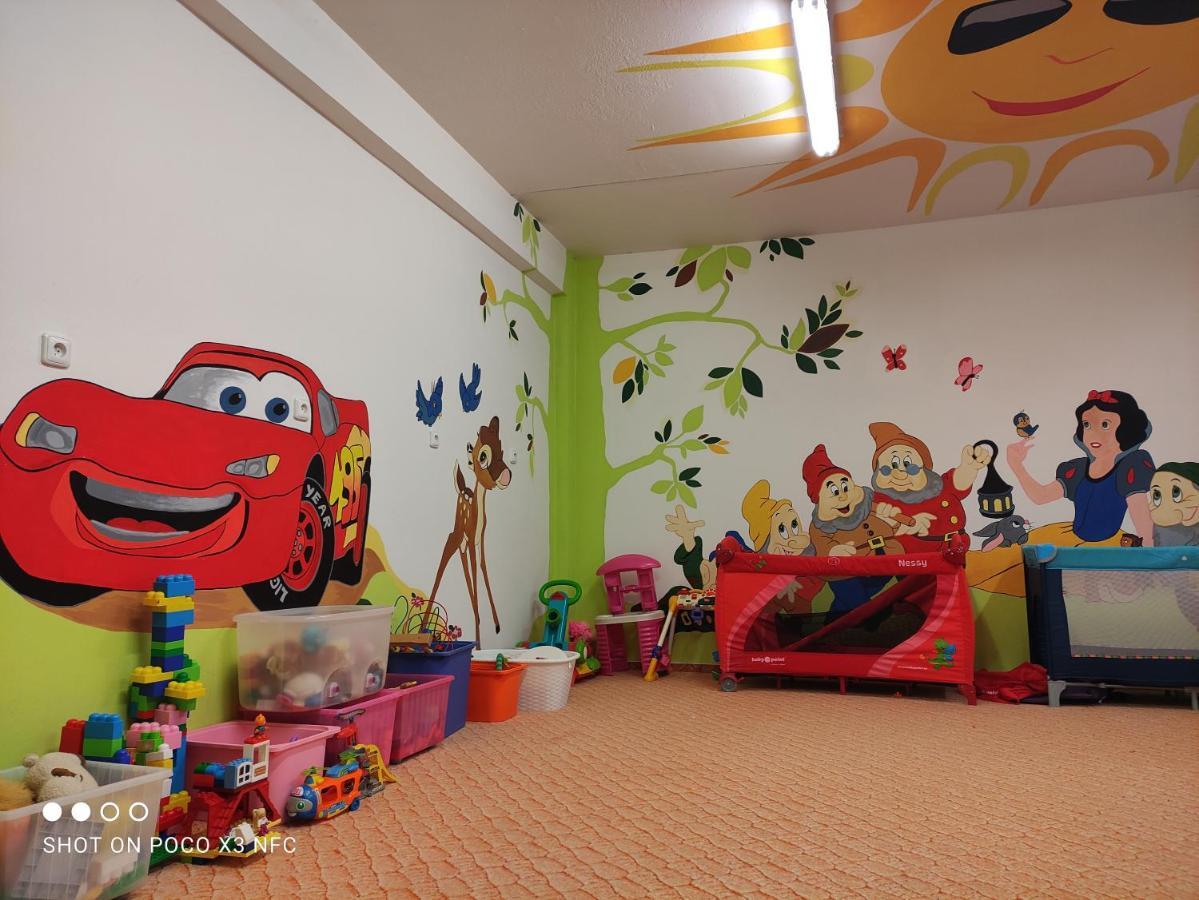 Laria Apartment